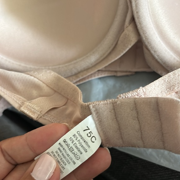 34C strapless push-up bra - Picture 2 of 4